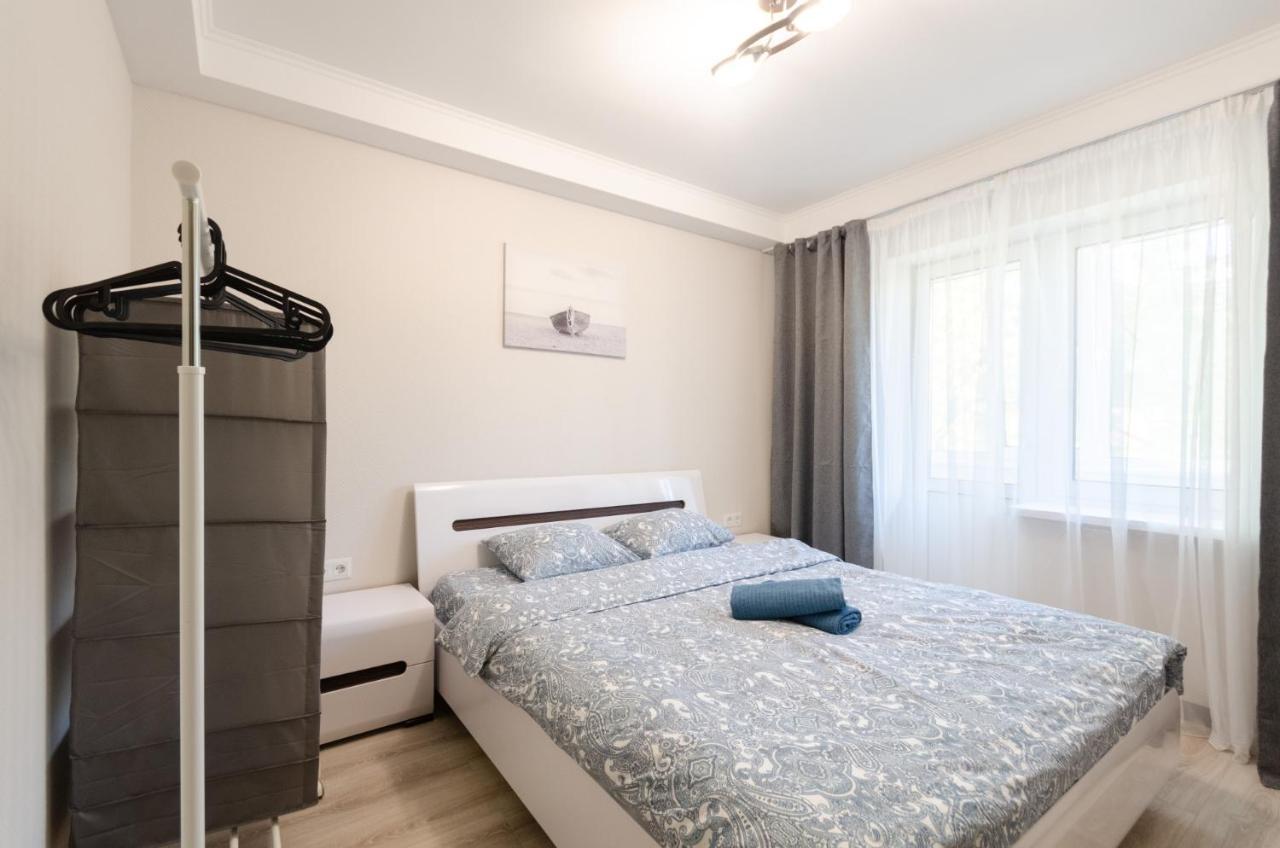 Artal Apartment On Obolonskyi Avenue 16 Київ Екстер'єр фото